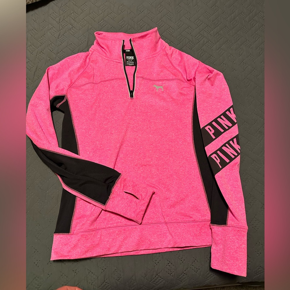 *Like New * Victorias Secret medium zip jacket